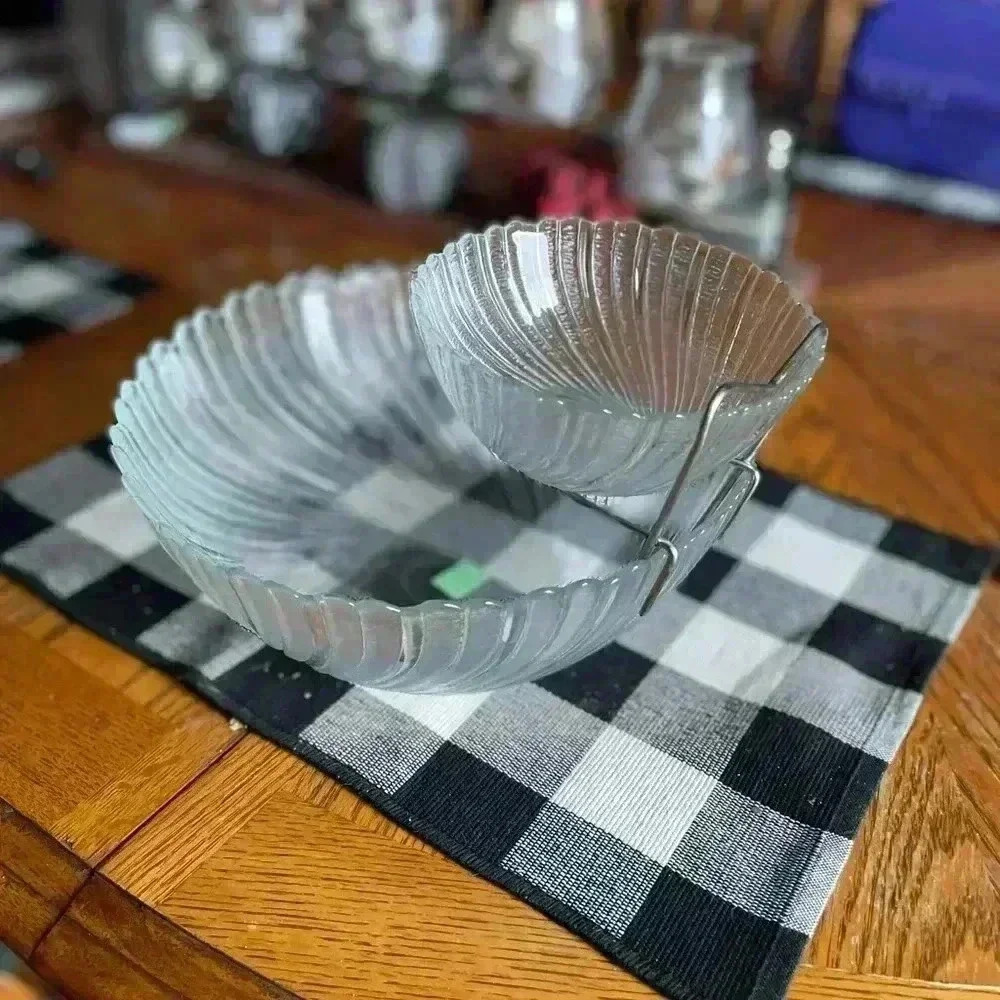 Vintage Arcoroc Seabreeze 3 piece chip and dip bowl set